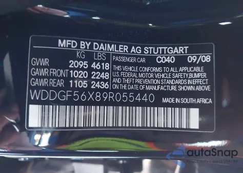 2009 Mercedes-Benz C 350 Sport z USA, uszkodzony, nr VIN WDDGF56X89R055440